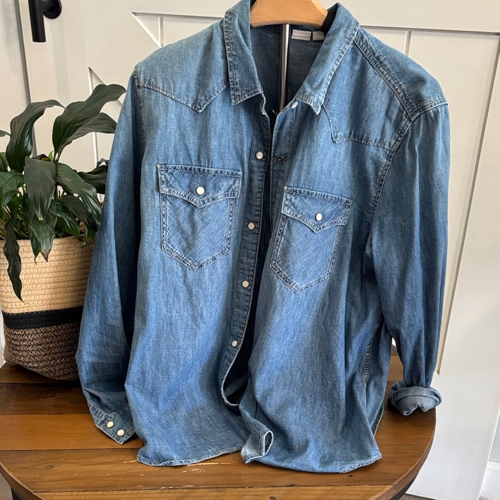 GAP Light Blue Denim Shirt XL - Picture 2 of 15